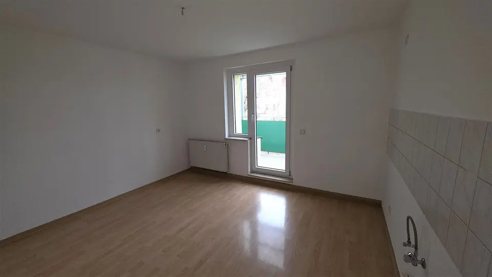 2 Zimmer Wohnung mit 65 m² in Plauen – Bild 3