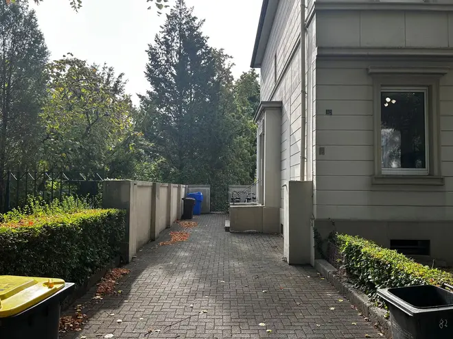 2 Zimmer Wohnung mit 65 m² in Krefeld – Bild 2