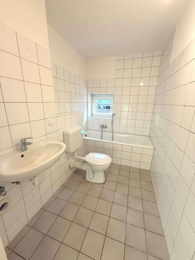 2 Zimmer Wohnung mit 60 m² in Oberhausen – Bild 4