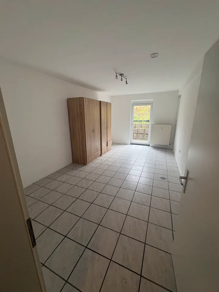 6 Zimmer Wohnung mit 120 m² in Ludwigshafen – Bild 3