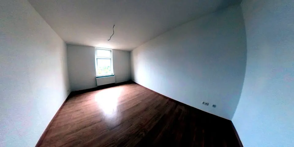 4 Zimmer Wohnung mit 103 m² in Stendal – Bild 2