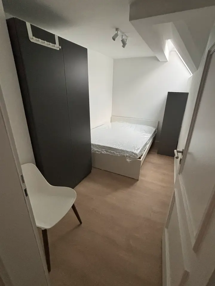 WG-Zimmer mit 15 m² in Stuttgart – Bild 8