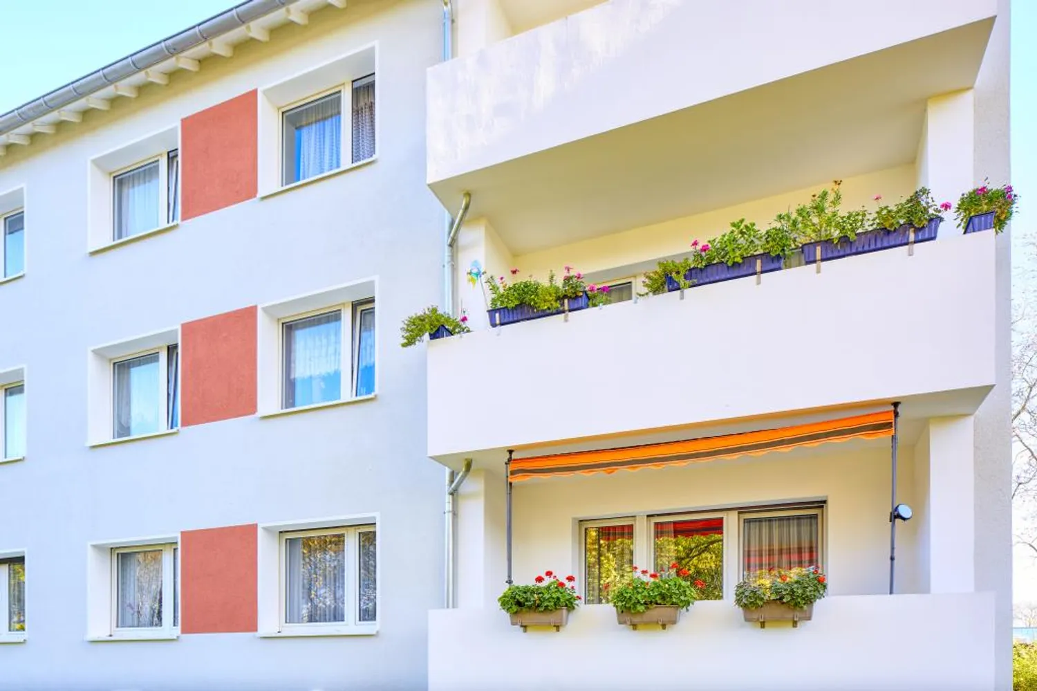 4 Zimmer Wohnung mit 94 m² in Leverkusen – Bild 2