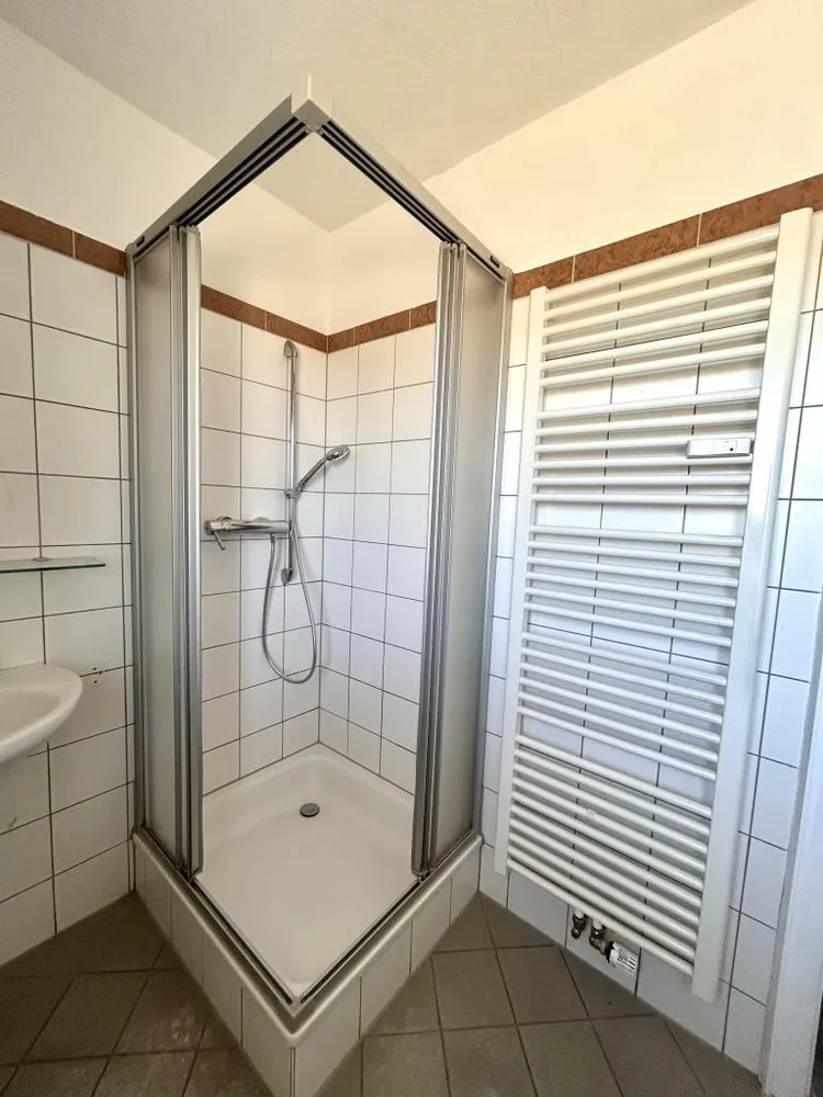 4 Zimmer Wohnung mit 94 m² in Leverkusen – Bild 8