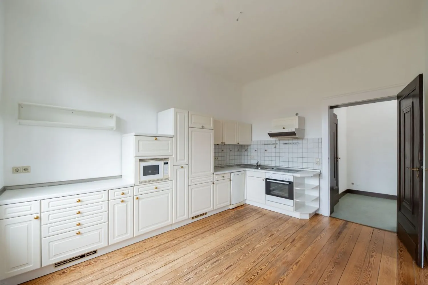 3 Zimmer Wohnung mit 105 m² in Eisenach – Bild 2