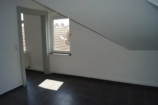 4 Zimmer Wohnung mit 92 m² in Hannover – Bild 7