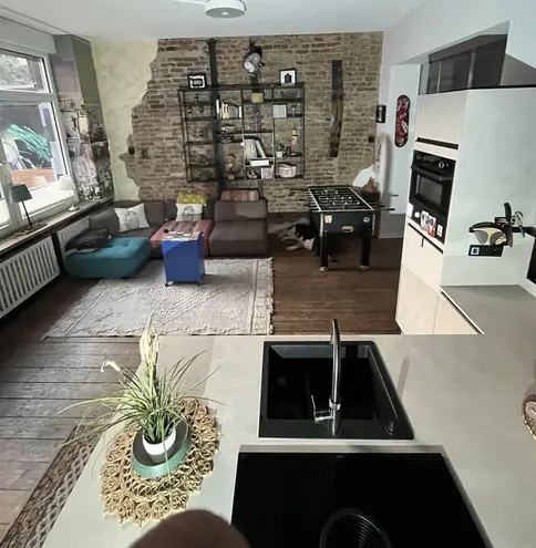 6 Zimmer Wohnung mit 135 m² in Duisburg – Bild 1