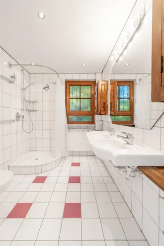 8 Zimmer Haus mit 194 m² in Esslingen am Neckar – Bild 9
