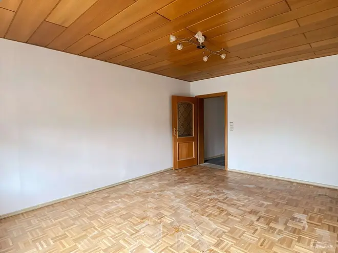 4 Zimmer Wohnung mit 82 m² in Oberhausen – Bild 2
