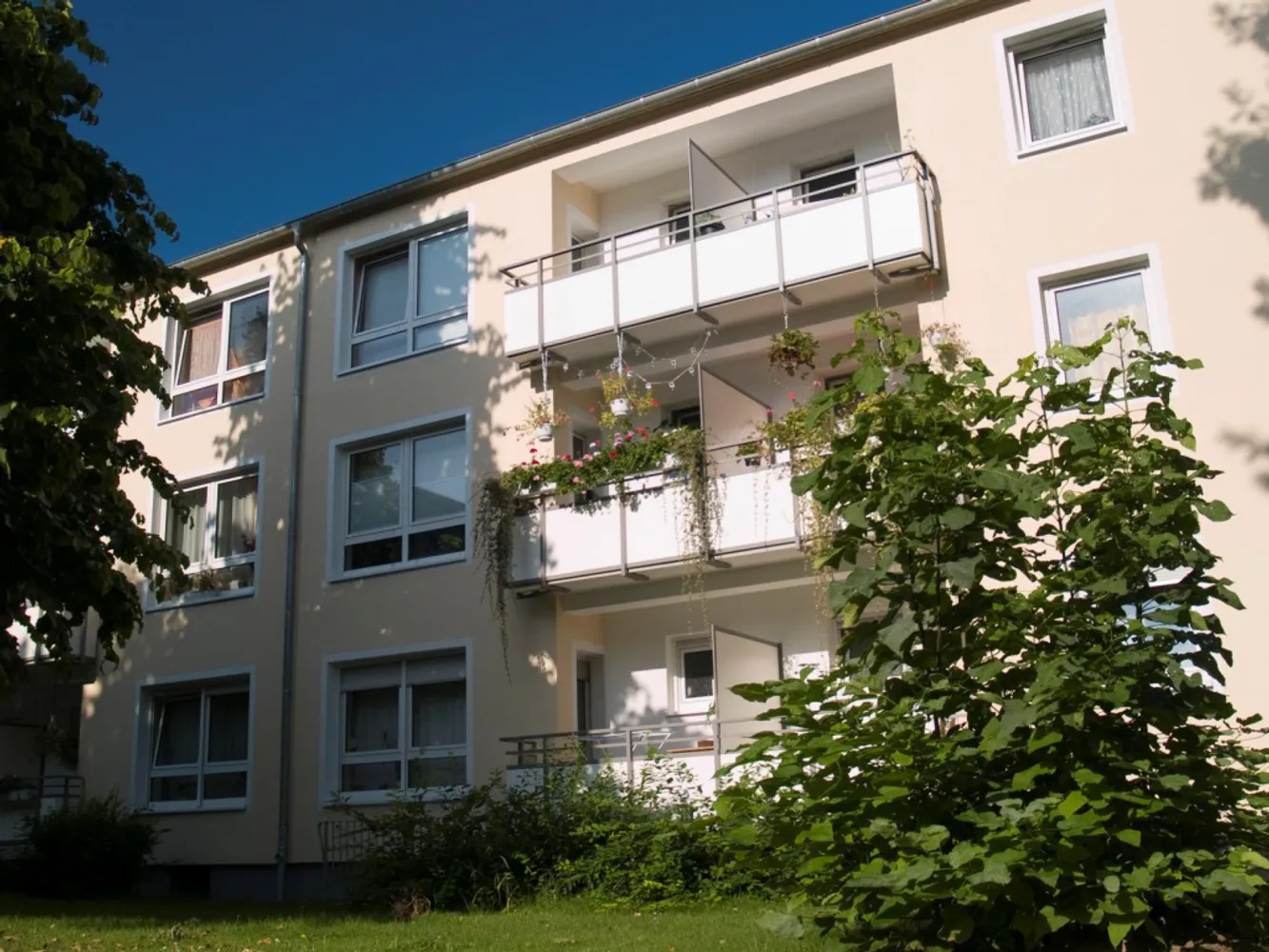 4 Zimmer Wohnung mit 79 m² in Bonn – Bild 1