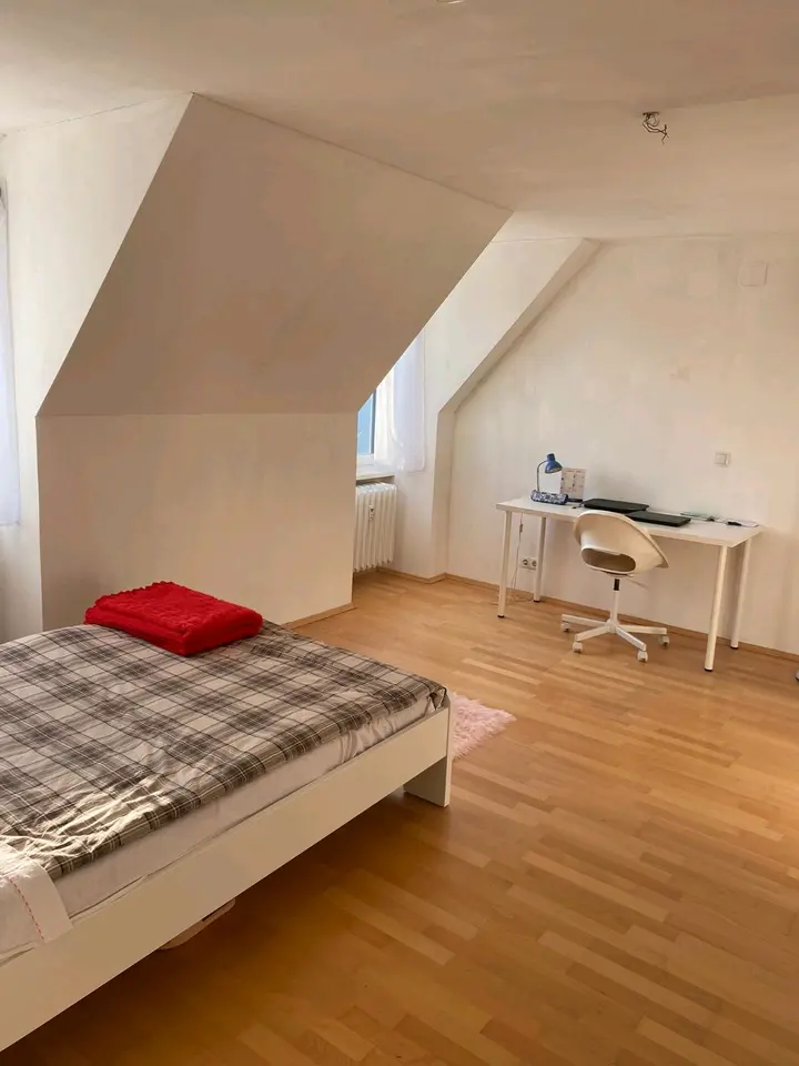 WG-Zimmer mit 60 m² in Würzburg – Bild 1