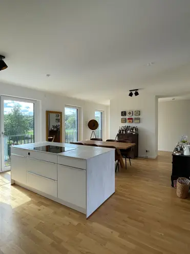 3 Zimmer Wohnung mit 95 m² in Regensburg – Bild 1