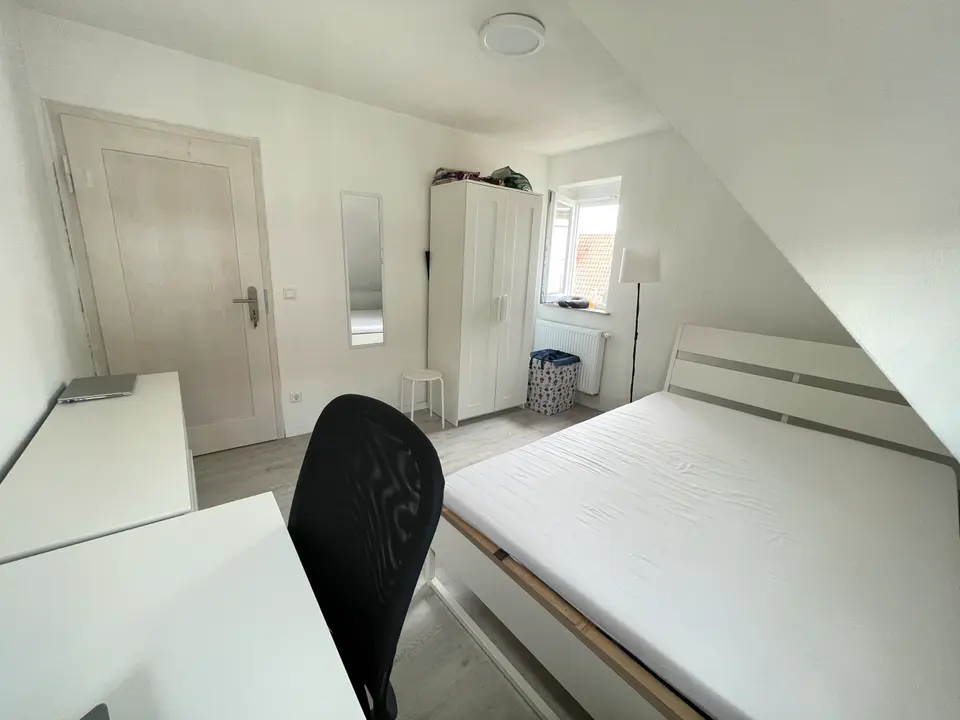 WG-Zimmer mit 35 m² in Stuttgart – Bild 9