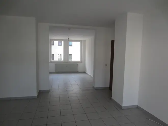 4 Zimmer Wohnung mit 91 m² in Leverkusen – Bild 2