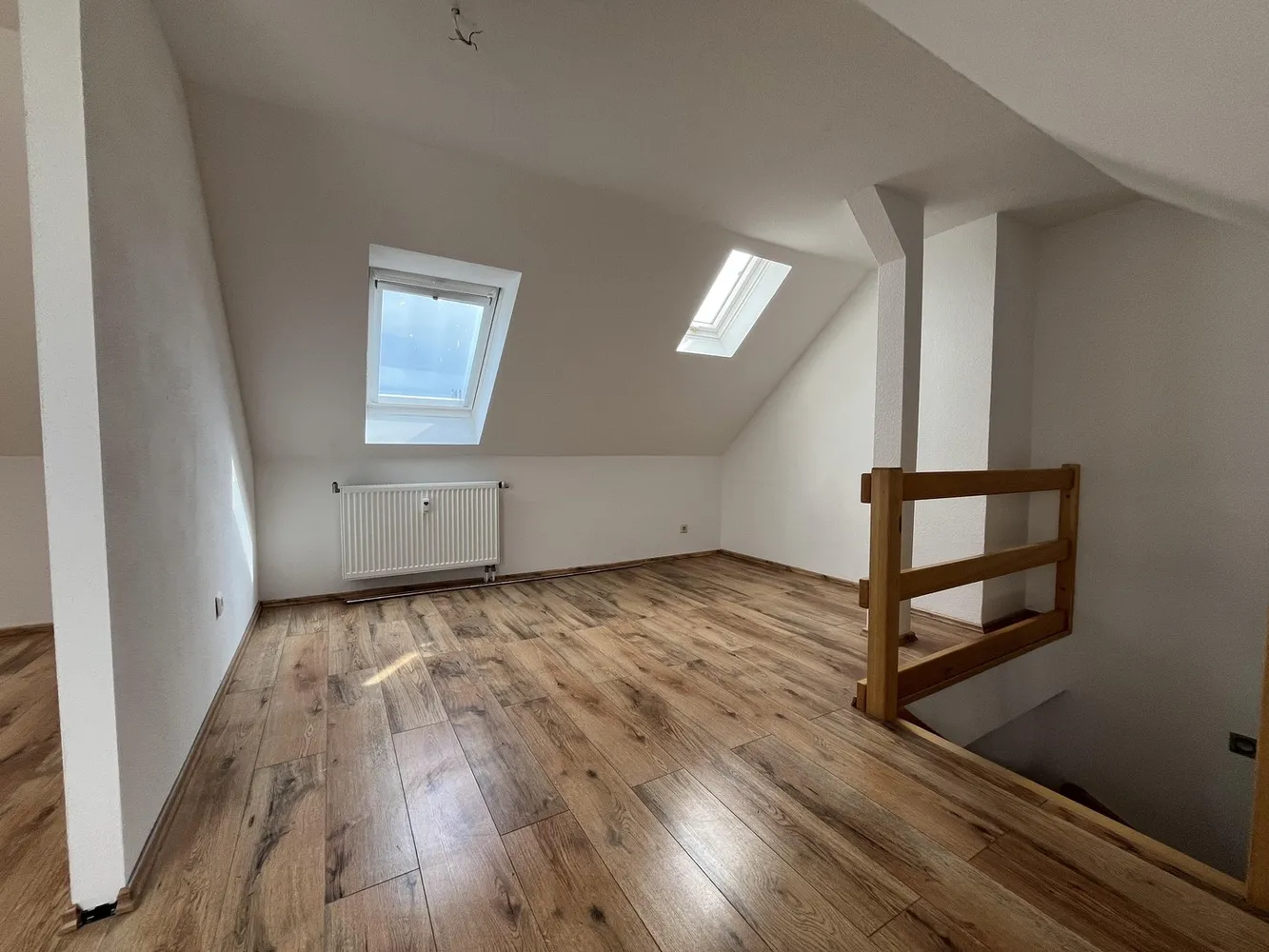 4 Zimmer Wohnung mit 94 m² in Chemnitz – Bild 2