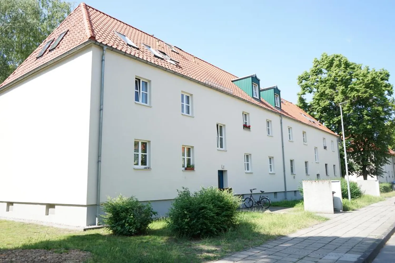 4 Zimmer Wohnung mit 74 m² in Brandenburg an der Havel – Bild 2