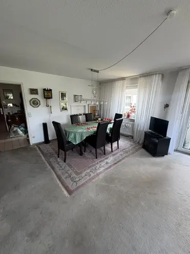 4 Zimmer Wohnung mit 98 m² in Stuttgart – Bild 2