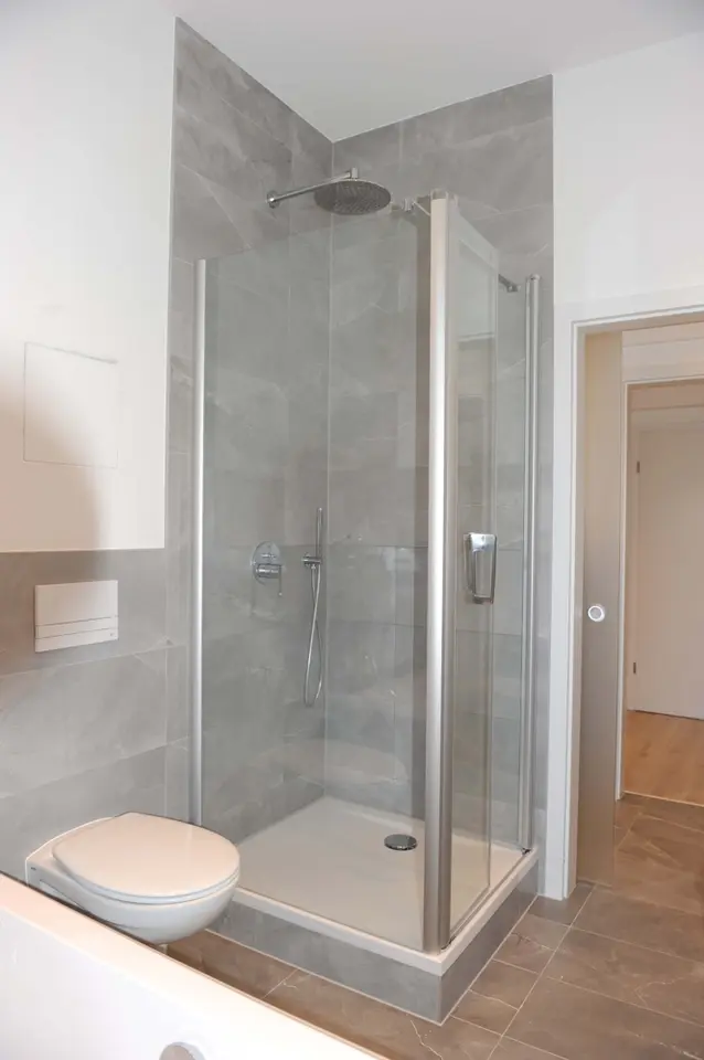 5 Zimmer Wohnung mit 108 m² in Zwickau – Bild 9