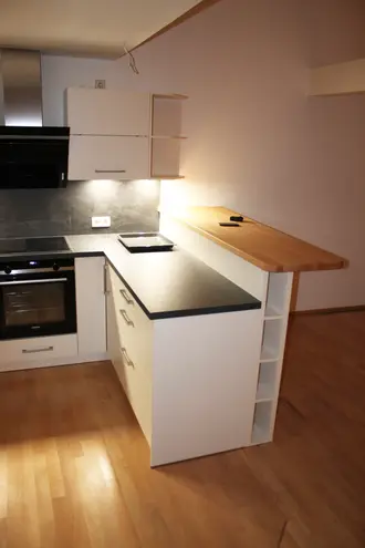4 Zimmer Wohnung mit 107 m² in Erfurt – Bild 3