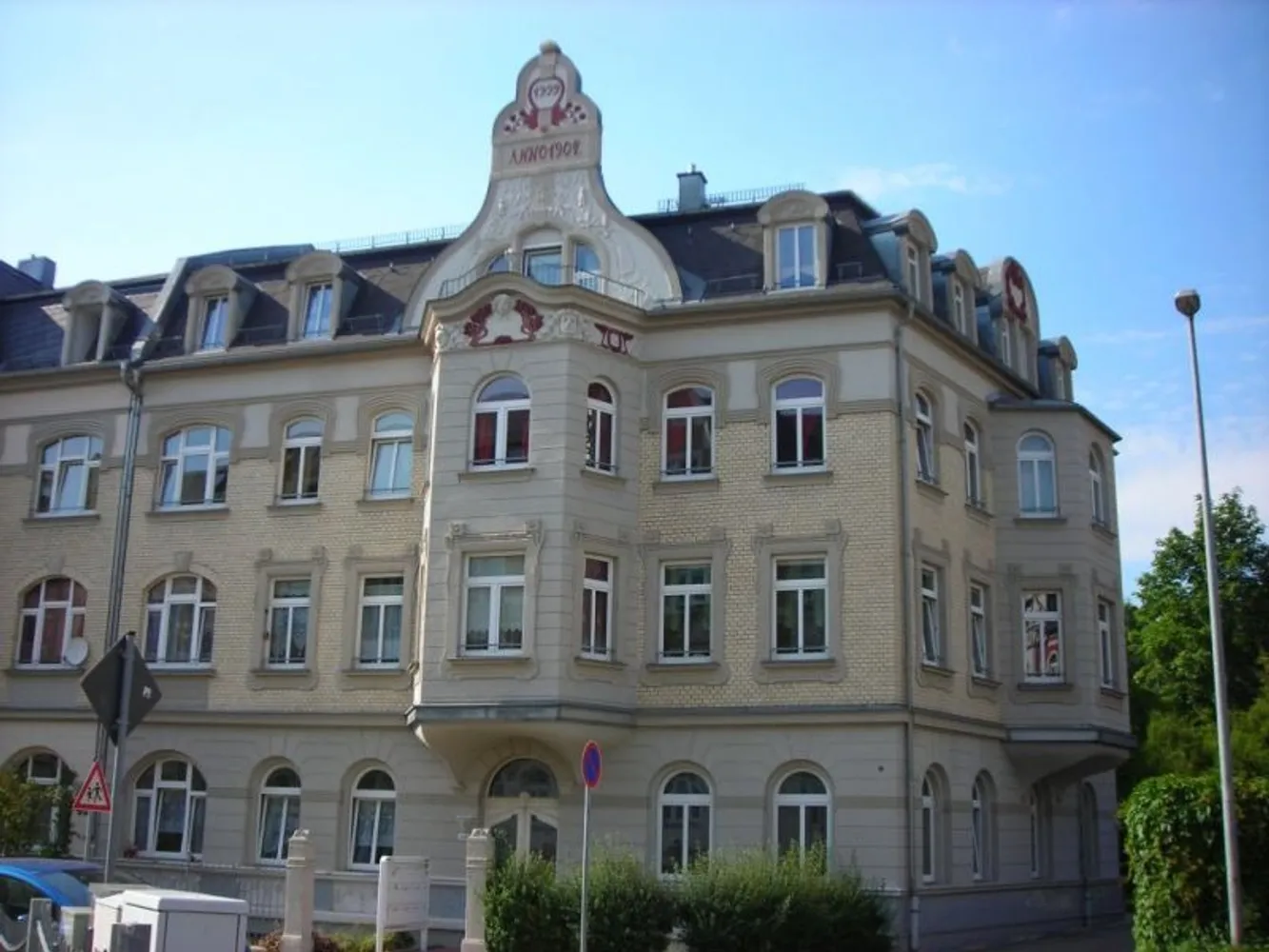 3 Zimmer Wohnung mit 93 m² in Plauen – Bild 1
