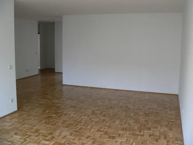 3 Zimmer Wohnung mit 84 m² in Dresden – Bild 2