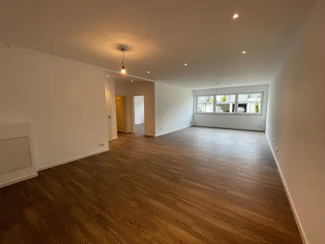 2 Zimmer Wohnung mit 96 m² in Leverkusen – Bild 1