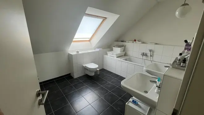 4 Zimmer Wohnung mit 111 m² in Düsseldorf – Bild 7