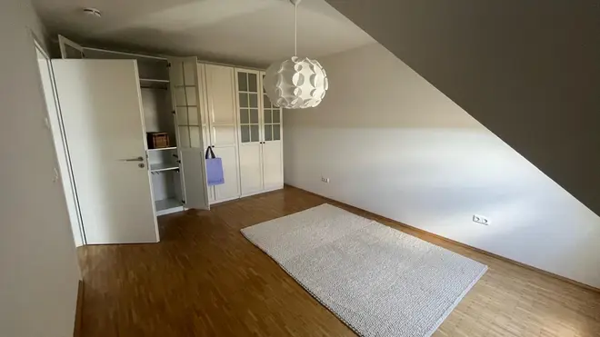 4 Zimmer Wohnung mit 111 m² in Düsseldorf – Bild 10