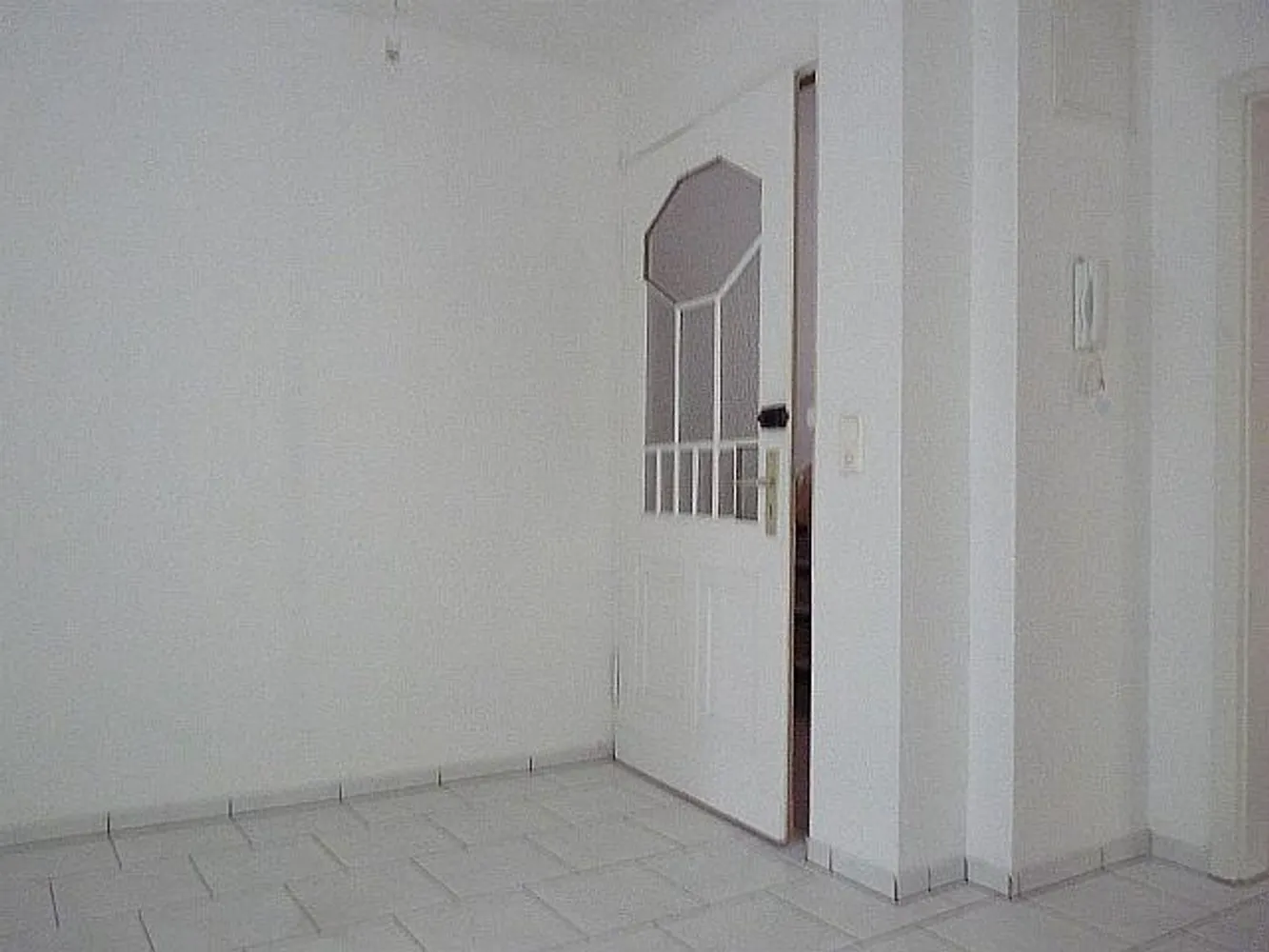 2 Zimmer Wohnung mit 68 m² in Wuppertal – Bild 2