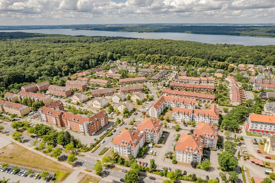 2 Zimmer Wohnung mit 61 m² in Neubrandenburg – Bild 3