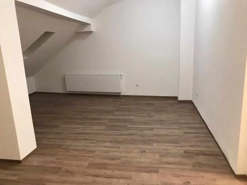 10 Zimmer Haus mit 240 m² in Sindelfingen – Bild 2