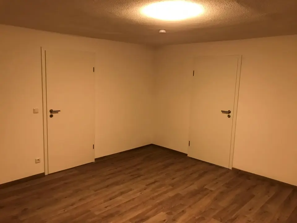 10 Zimmer Haus mit 240 m² in Sindelfingen – Bild 4