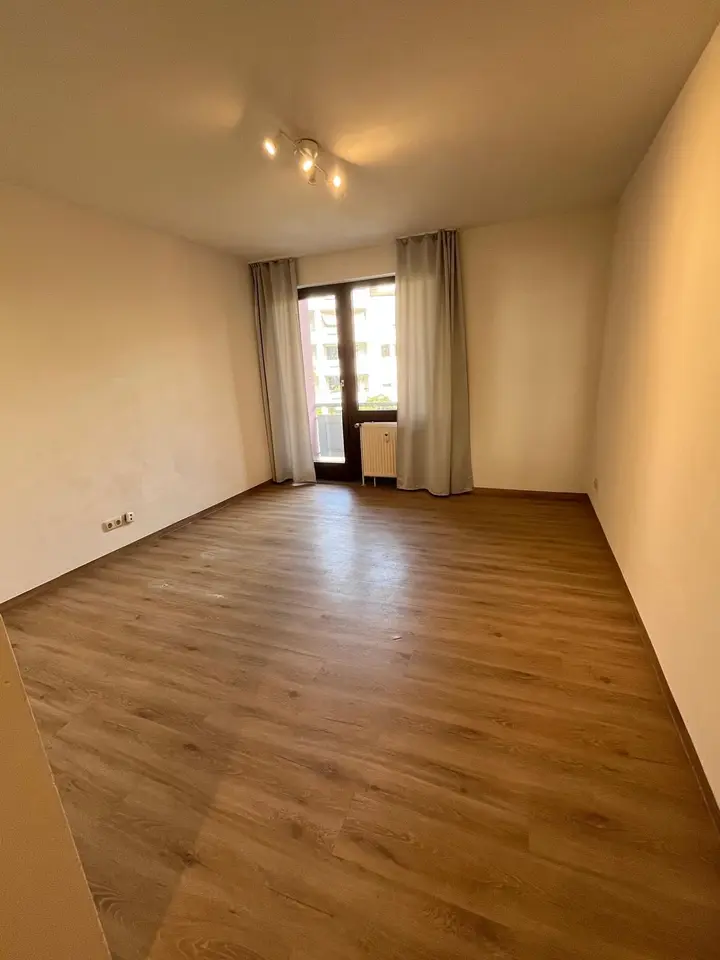 Studio mit 23 m² in Erlangen – Bild 1
