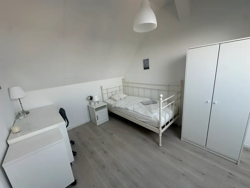 WG-Zimmer mit 15 m² in Hanau – Bild 2