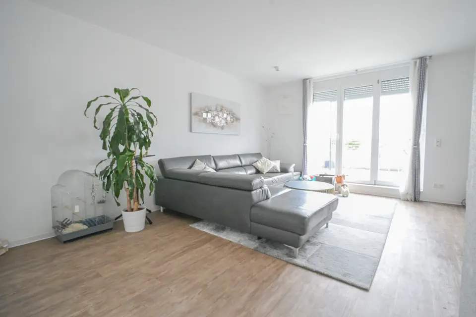 4 Zimmer Wohnung mit 128 m² in Dietzenbach – Bild 2