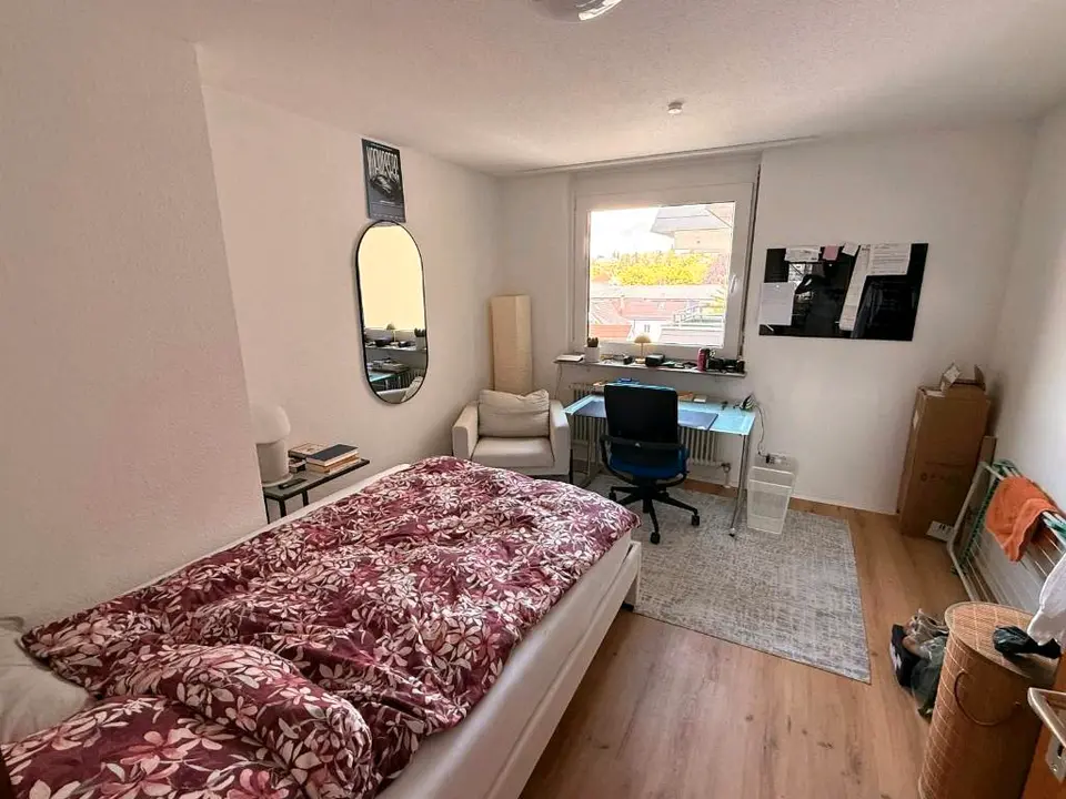 WG-Zimmer mit 90 m² in Reutlingen – Bild 1