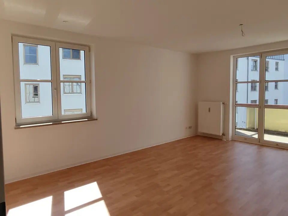 2 Zimmer Wohnung mit 53 m² in Plauen – Bild 2