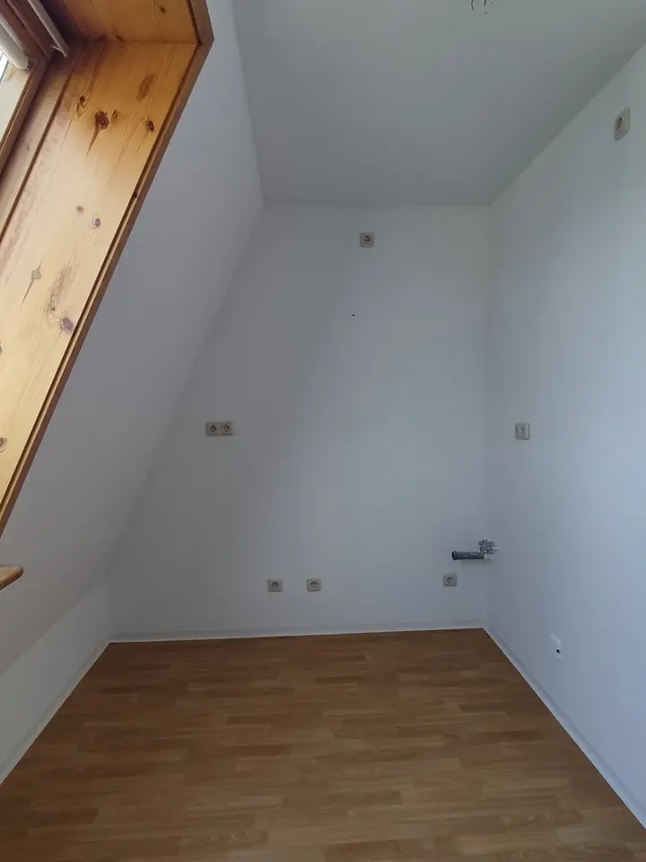 2 Zimmer Wohnung mit 53 m² in Plauen – Bild 8