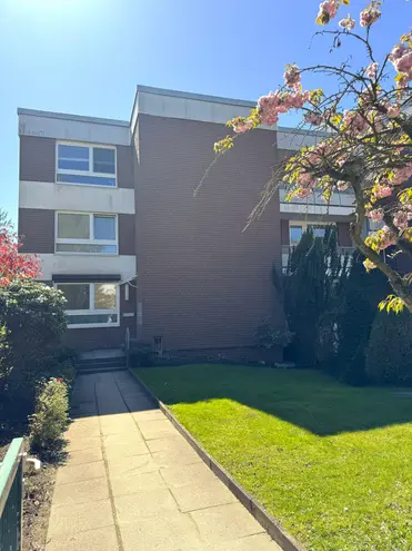2 Zimmer Wohnung mit 75 m² in Hamburg – Bild 2