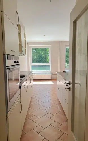 2 Zimmer Wohnung mit 75 m² in Hamburg – Bild 3