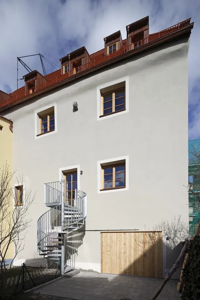 6 Zimmer Haus mit 270 m² in Kelheim – Bild 3