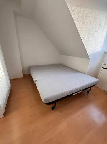 WG-Zimmer mit 14 m² in Düsseldorf – Bild 3