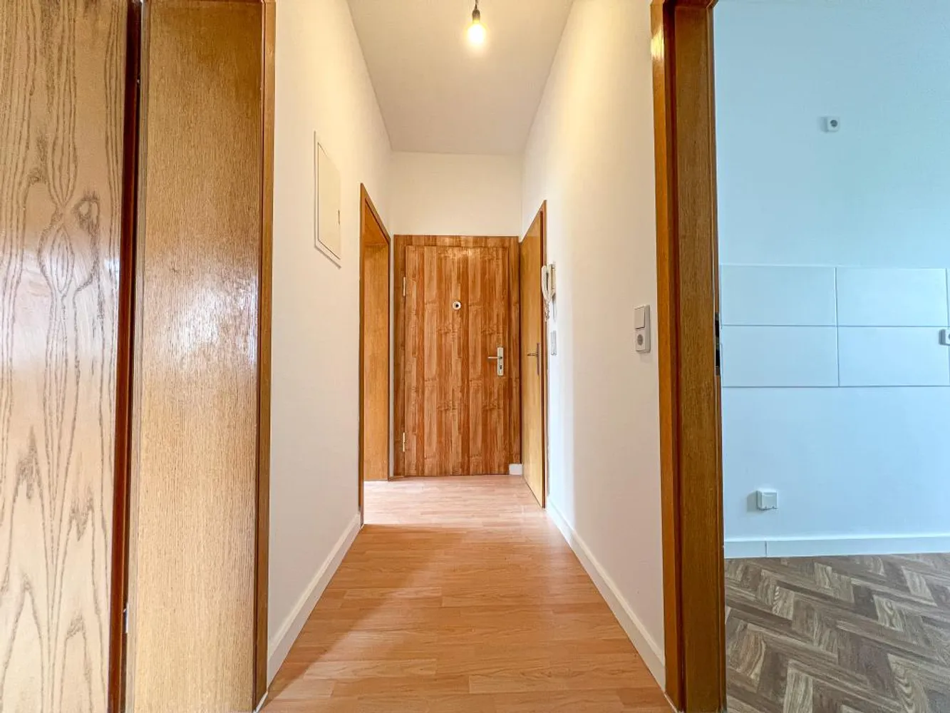 3 Zimmer Wohnung mit 54 m² in Eisenach – Bild 2