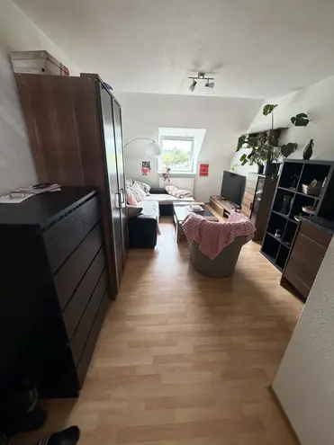 2 Zimmer Wohnung mit 34 m² in Karlsruhe – Bild 2