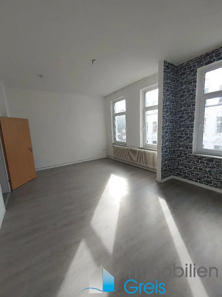 3 Zimmer Wohnung mit 81 m² in Wilhelmshaven – Bild 2