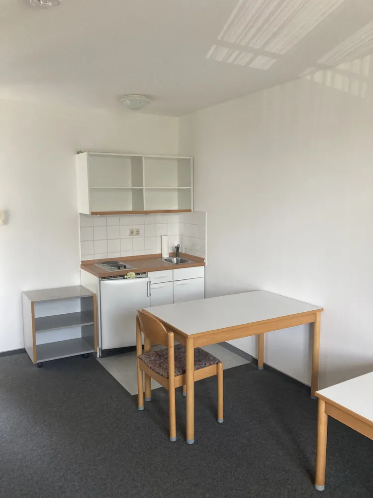 1 Zimmer Wohnung mit 23 m² in Erlangen – Bild 8