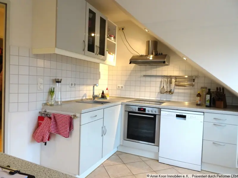 4 Zimmer Wohnung mit 122 m² in Oldenburg – Bild 3