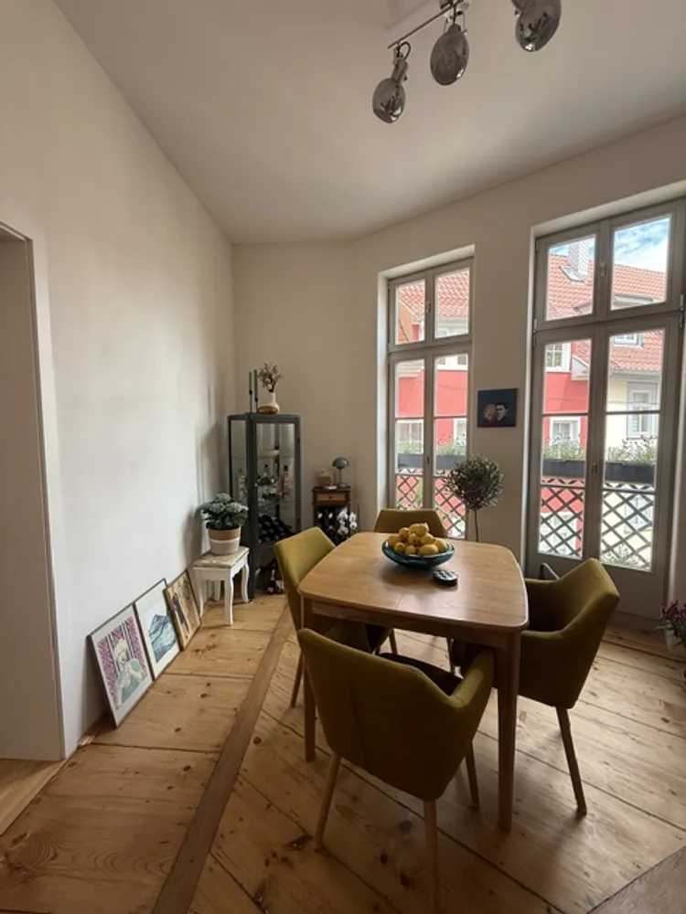 4 Zimmer Wohnung mit 108 m² in Erfurt – Bild 1