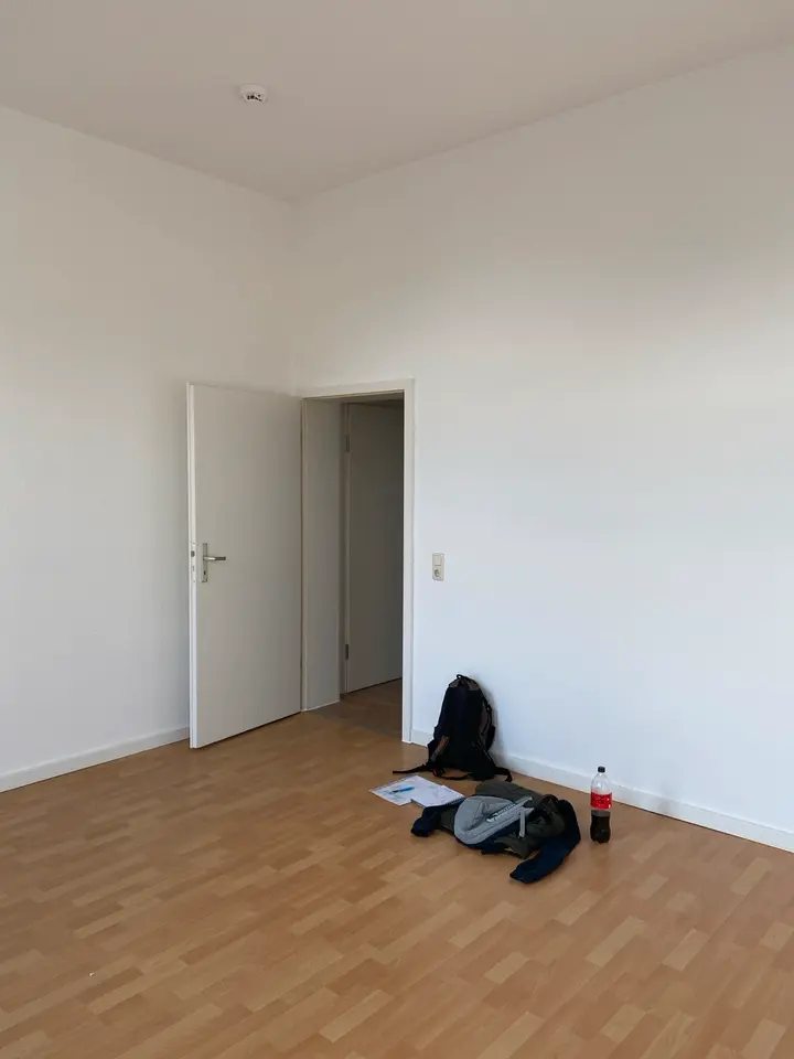 2 Zimmer Wohnung mit 42 m² in Schwerin – Bild 4