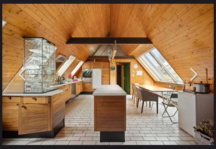 WG-Zimmer mit 270 m² in Tübingen – Bild 3